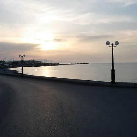 Seafront Holiday home Kato Gouves